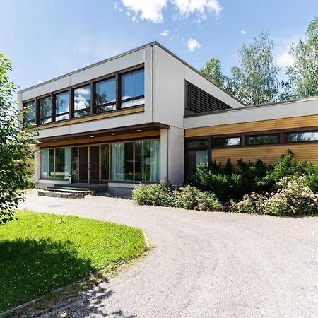 ホテル Sannasin Kartano エクステリア 写真